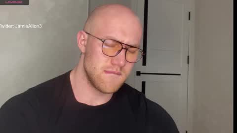 Snapshot of wlademarbergs chatting on 23, 12, 2025 Wlademar online show from 23, 12, 2025