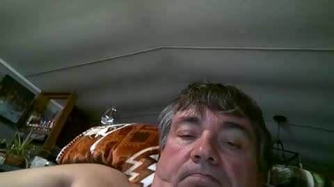 Snapshot of wldlife chatting on 4, 11, 2025 wldlife online show from 4, 11, 2025