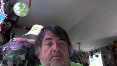 Snapshot of wldlife chatting on 19, 6, 2026 wldlife online show from 19, 6, 2026