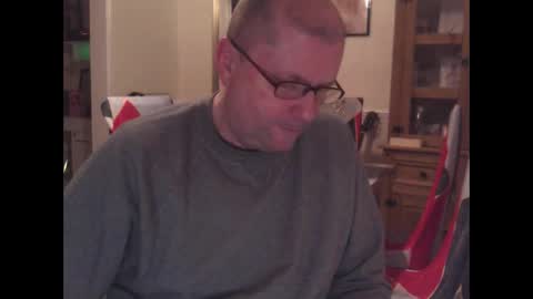 wobble444 online show from 30, 3, 2026