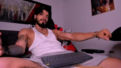 Snapshot of wolferatus chatting on 29, 4, 2026 wolferatus online show from 29, 4, 2026