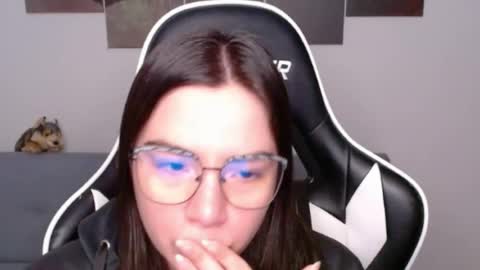 Alex online show from 4, 7, 2026