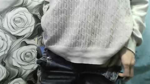 wolfxsnow online show from 8, 4, 2026