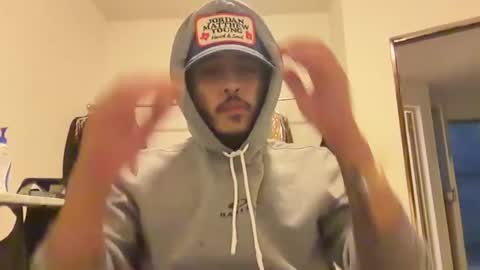 wolfywolf69465 online show from 4, 5, 2026