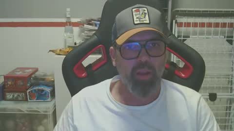 Adam online show from 28, 1, 2025