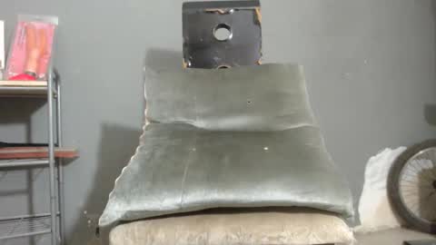 SHENIEL RODRIGUEZ online show from 16, 10, 2025