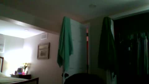 woodeee77 online show from 6, 2, 2026