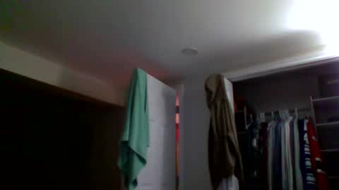 woodeee77 online show from 25, 2, 2026