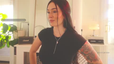 Snapshot of worshipbrielle chatting on 24, 1, 2025 Brielle online show from 24, 1, 2025