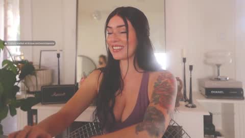 Snapshot of worshipbrielle chatting on 20, 2, 2025 Brielle online show from 20, 2, 2025