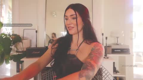 Snapshot of worshipbrielle chatting on 25, 2, 2025 Brielle online show from 25, 2, 2025