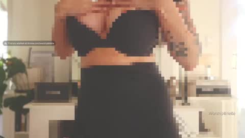 Snapshot of worshipbrielle chatting on 4, 3, 2025 Brielle online show from 4, 3, 2025