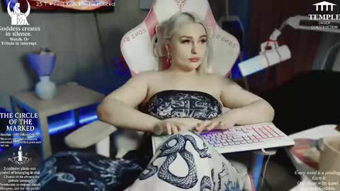 Goddess Sophy online show from 24, 10, 2025