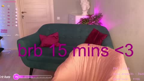 Snapshot of wow_luvng chatting on 17, 12, 2024 Rebecy online show from 17, 12, 2024