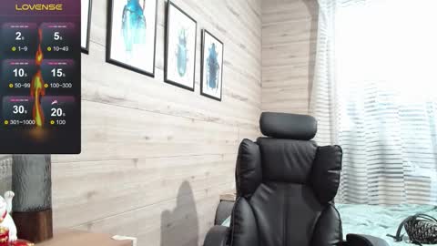 Anna  online show from 26, 9, 2025