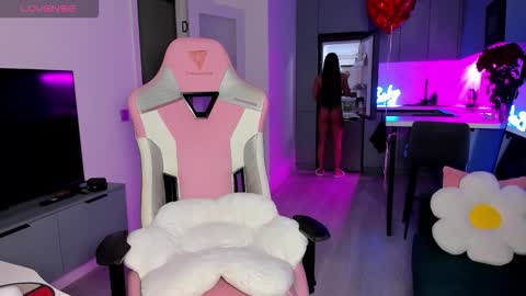 Snapshot of wowlovie666 chatting on 27, 2, 2026 Emi online show from 27, 2, 2026