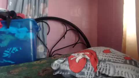 Snapshot of wowpussy4u chatting on 18, 5, 2026 wowpussy4u online show from 18, 5, 2026