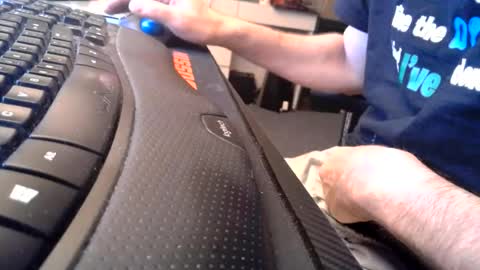 Snapshot of wrangleat0r chatting on 19, 7, 2026 wrangleat0r online show from 19, 7, 2026