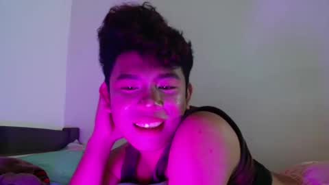 Snapshot of wusexx chatting on 5, 5, 2026 wusexx online show from 5, 5, 2026