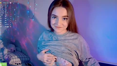 Snapshot of wxiuixw chatting on 6, 12, 2024 Sonya online show from 6, 12, 2024