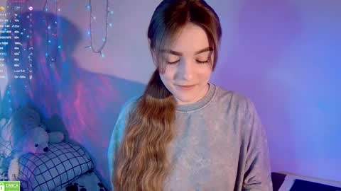 Snapshot of wxiuixw chatting on 7, 12, 2024 Sonya online show from 7, 12, 2024