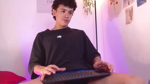 wyatt online show from 19, 12, 2024