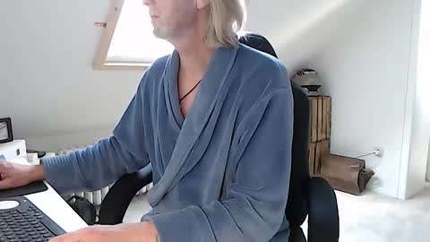 Snapshot of wyattearp64 chatting on 15, 9, 2025 WyattEarp64 online show from 15, 9, 2025