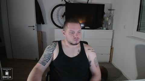 Snapshot of x19marco93x chatting on 7, 12, 2024 x19marco93x online show from 7, 12, 2024