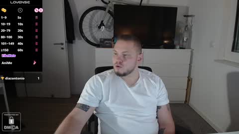 Snapshot of x19marco93x chatting on 21, 12, 2024 x19marco93x online show from 21, 12, 2024