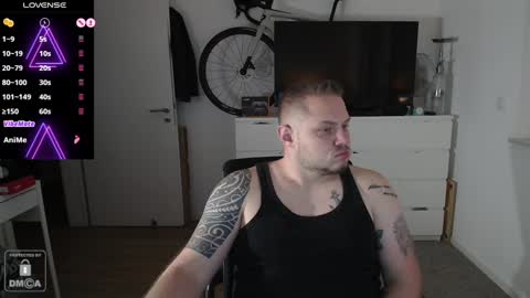 Snapshot of x19marco93x chatting on 7, 1, 2025 x19marco93x online show from 7, 1, 2025