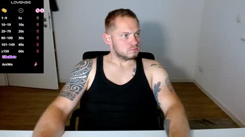 Snapshot of x19marco93x chatting on 29, 9, 2025 x19marco93x online show from 29, 9, 2025