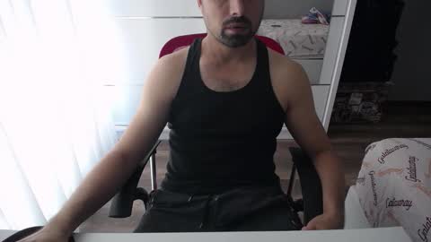 Snapshot of x_____0_____x chatting on 13, 9, 2025 Mr. Lonely online show from 13, 9, 2025