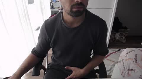 Snapshot of x_____0_____x chatting on 30, 9, 2025 Mr. Lonely online show from 30, 9, 2025