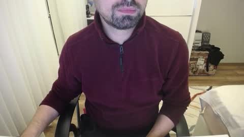 Snapshot of x_____0_____x chatting on 20, 10, 2025 Mr. Lonely online show from 20, 10, 2025