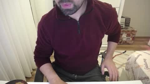 Snapshot of x_____0_____x chatting on 7, 11, 2025 Mr. Lonely online show from 7, 11, 2025