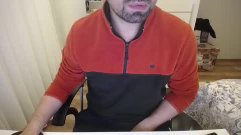 Snapshot of x_____0_____x chatting on 13, 11, 2025 Mr. Lonely online show from 13, 11, 2025