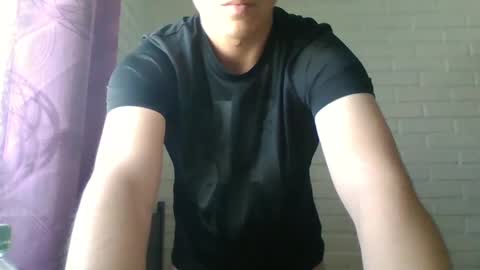 Snapshot of x_andrescam chatting on 14, 10, 2025 x_andrescam online show from 14, 10, 2025