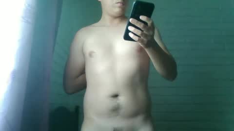 Snapshot of x_andrescam chatting on 1, 6, 2026 x_andrescam online show from 1, 6, 2026