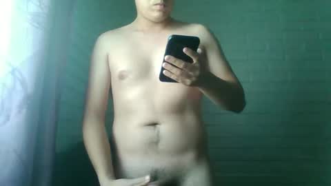 Snapshot of x_andrescam chatting on 10, 6, 2026 x_andrescam online show from 10, 6, 2026
