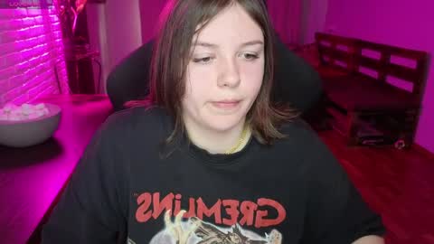 LOVE NERDS ONLY online show from 31, 5, 2026