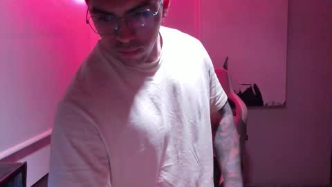 Snapshot of x_odixeo chatting on 3, 12, 2025 Odixeo online show from 3, 12, 2025