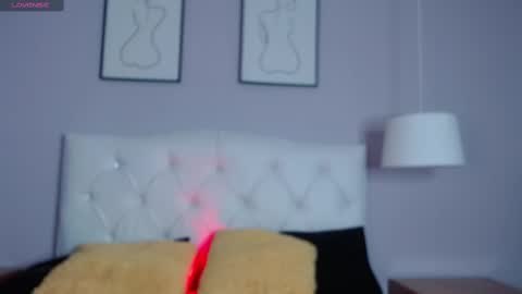 Snapshot of xaander_ chatting on 22, 9, 2025 aurora  online show from 22, 9, 2025