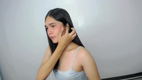 xairah_doux online show from 15, 5, 2026