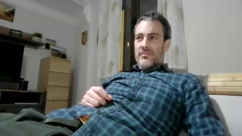 xalegarmax online show from 4, 12, 2025