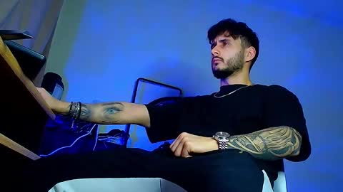 XanderCageX online show from 25, 2, 2026