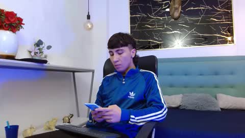 xandergrey8 online show from 17, 1, 2026