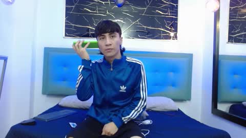 xandergrey8 online show from 1, 2, 2026