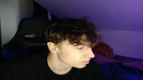 Snapshot of xandiigmusik chatting on 3, 12, 2025 rx4per online show from 3, 12, 2025