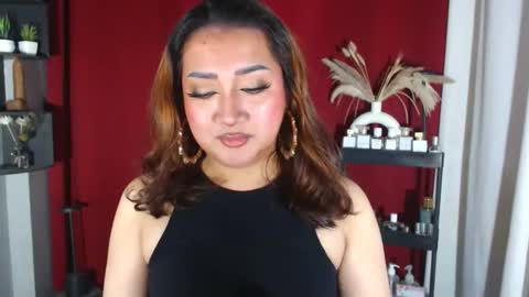 Nira   NOT INTO CHEAP GUYS  online show from 14, 9, 2025