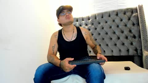 XAVI online show from 3, 6, 2026